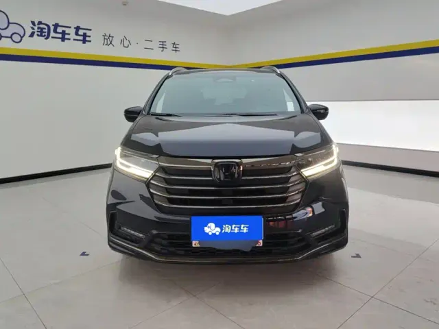 Honda Odyssey — Фото автомобиля 2