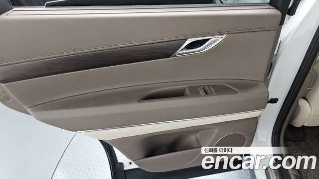 Genesis GV80 2.5T Бензин AWD — Фото автомобиля 22