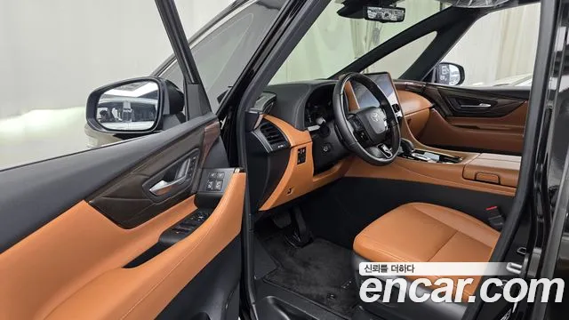 Toyota Alphard — Фото автомобиля 10