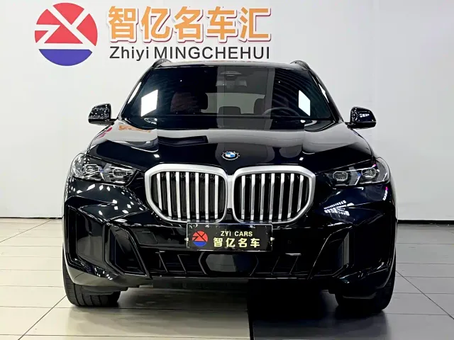 BMW X5 — Фото автомобиля 2