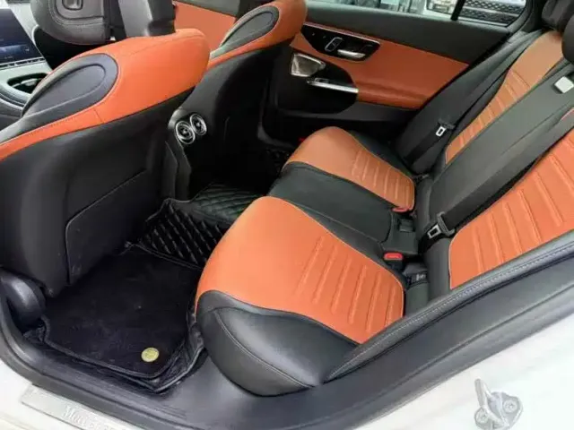 Mercedes-Benz C-Class — Фото автомобиля 5
