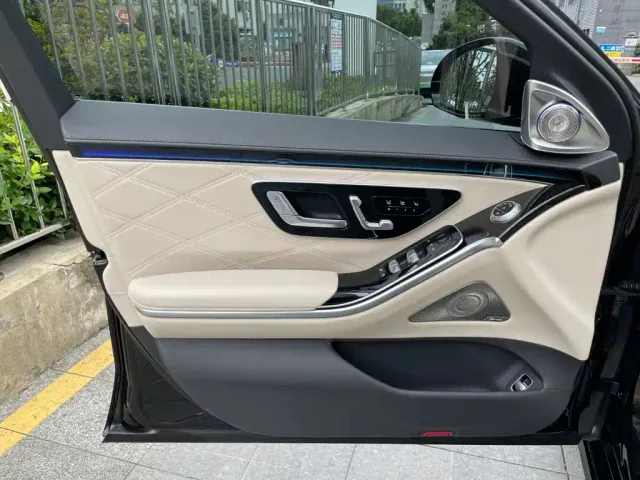 Mercedes-Benz Maybach S-Class — Фото автомобиля 10