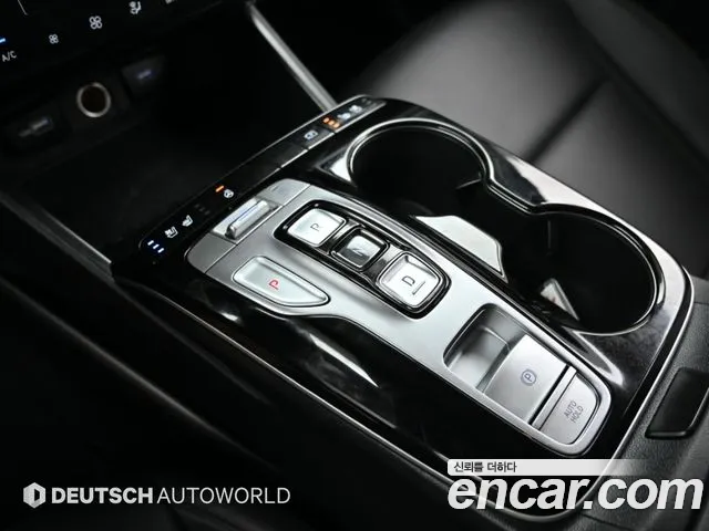 Hyundai Tucson Tucson (NX4) Бензин 1.6 турбо 2WD — Фото автомобиля 11