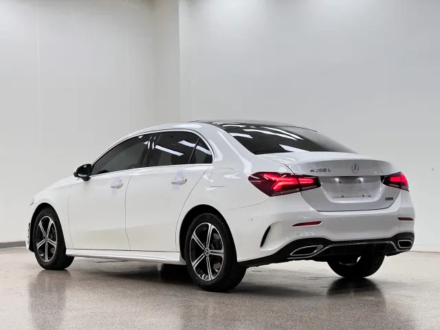 Mercedes-Benz A-Class — Фото автомобиля 9