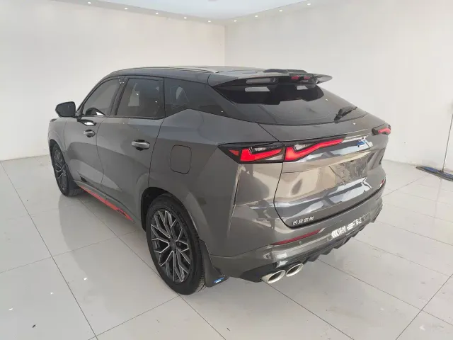 Changan Z6 — Фото автомобиля 15