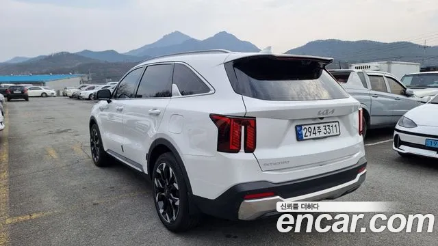 Kia Sorento Новый Sorento 4 поколение Бензин 2.5T 2WD — Фото автомобиля 17