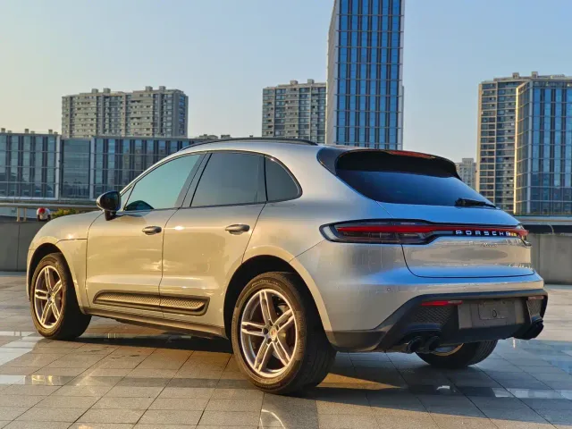 Porsche Macan — Фото автомобиля 5