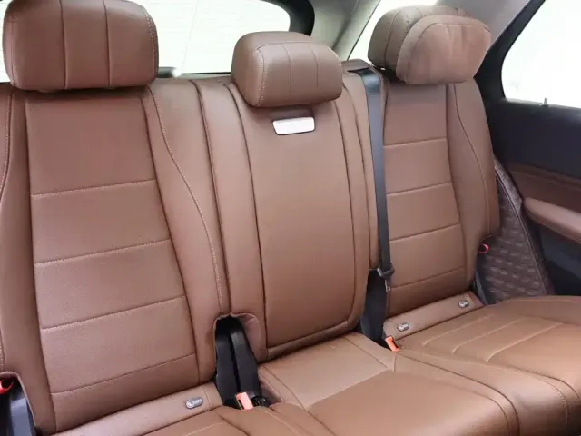 Mercedes-Benz GLE-Class — Фото автомобиля 23
