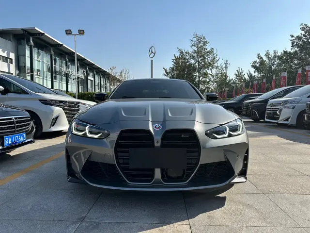 Фотография автомобиля — BMW M4