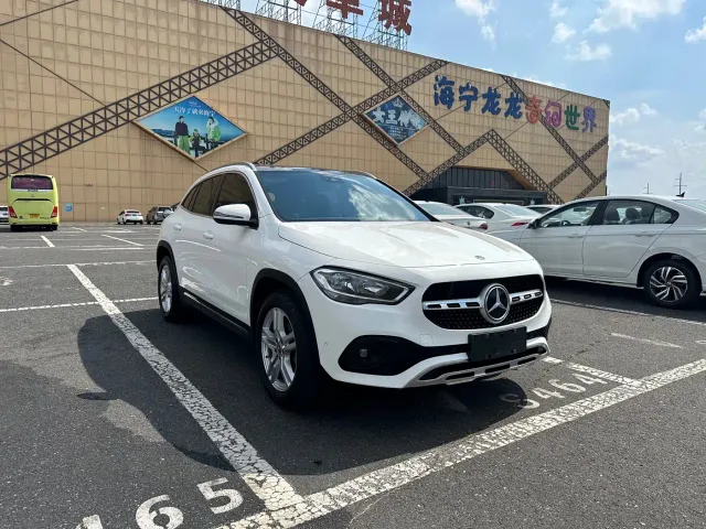 Mercedes-Benz GLA-Class — Фото автомобиля 3