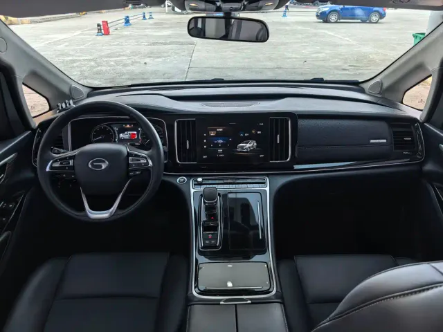 GAC Trumpchi M8 — Фото автомобиля 10