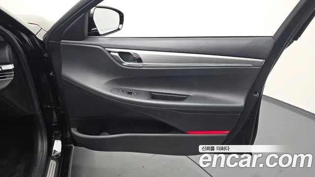 Hyundai Grandeur Новый Grandeur IG 3.0 LPi (Для проката) — Фото автомобиля 23