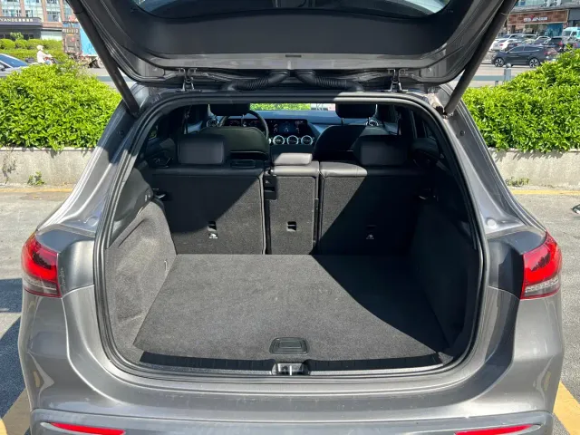 Mercedes-Benz EQA — Фото автомобиля 22