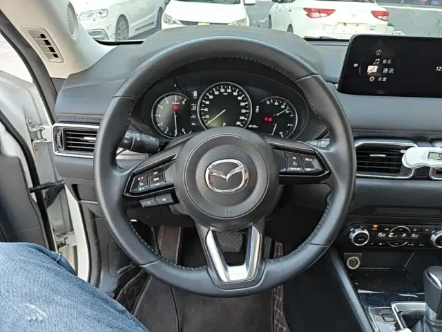 Mazda CX-5 — Фото автомобиля 10