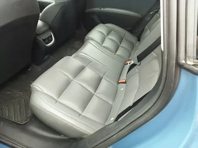 IM Motors L6 — Фото автомобиля 16