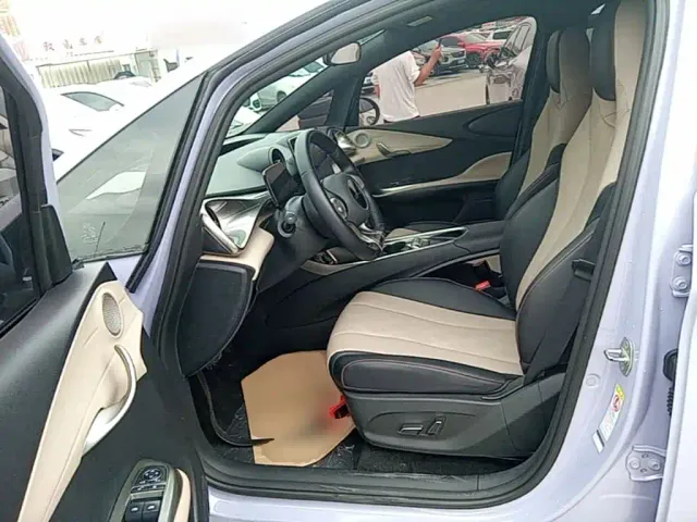BYD Dolphin — Фото автомобиля 15