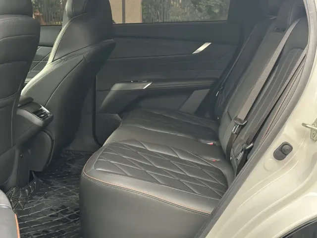 Changan CS75 Plus — Фото автомобиля 6