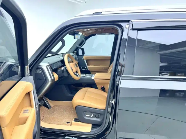 iCAR V27 — Фото автомобиля 9