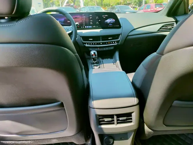 Cadillac CT5 — Фото автомобиля 22