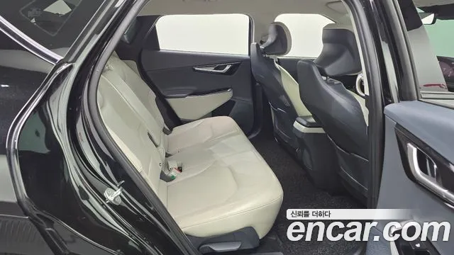 Kia EV6 — Фото автомобиля 26