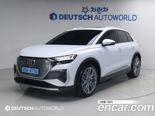 Фотография автомобиля — Audi Q4 e-tron F4