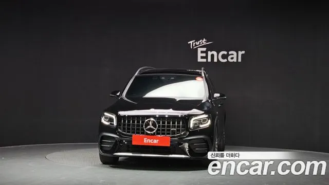 Mercedes-Benz GLB-Class — Фото автомобиля 3