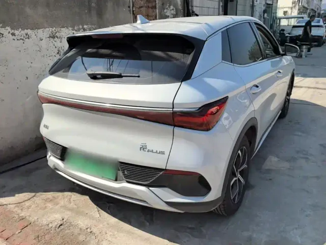 BYD Yuan PLUS — Фото автомобиля 6