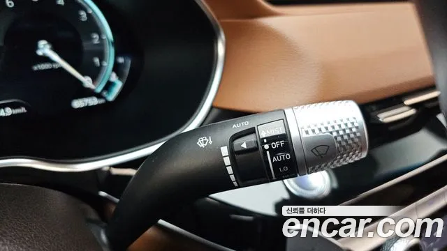 Genesis G80 Бензин 2.5 турбо 2WD — Фото автомобиля 25