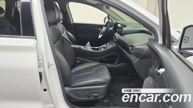 Hyundai Santa Fe New — Фото автомобиля 16