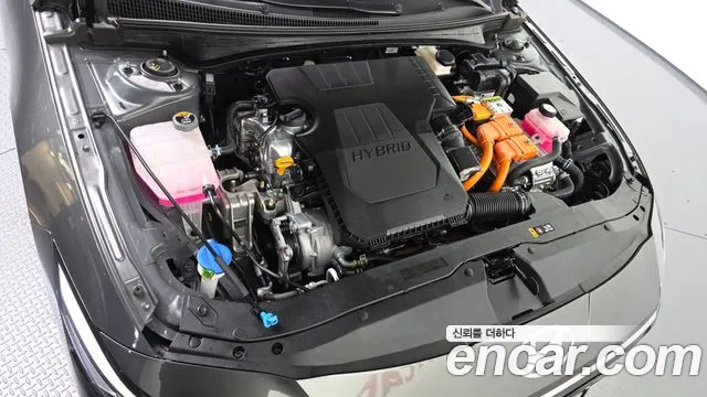 Hyundai Avante CN7 — Фото автомобиля 9
