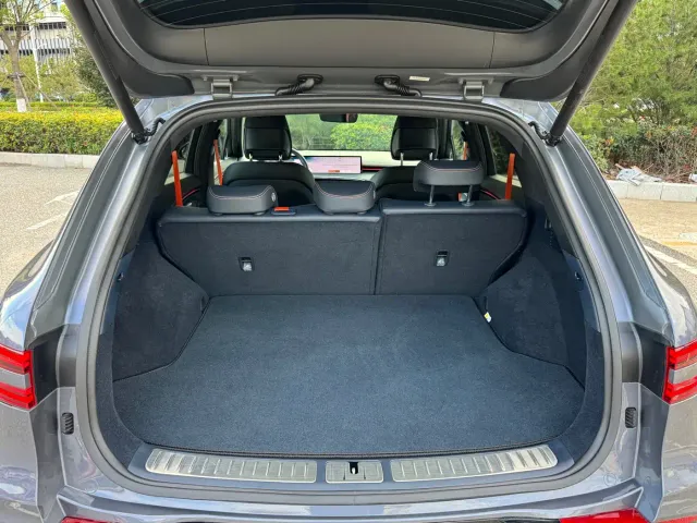 Genesis GV70 — Фото автомобиля 18