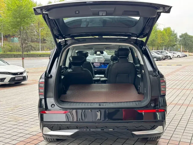 Ford Edge — Фото автомобиля 18