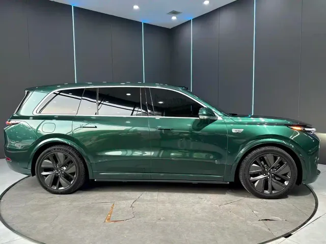 Li Auto L9 — Фото автомобиля 5
