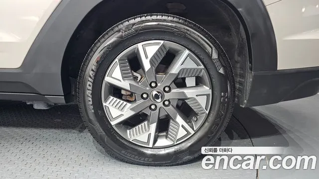 KGM Torres EVX — Фото автомобиля 6