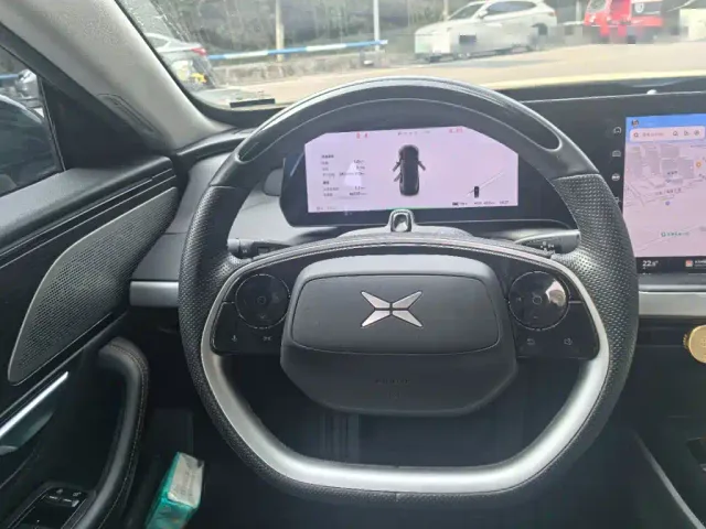 Xpeng P7 — Фото автомобиля 6