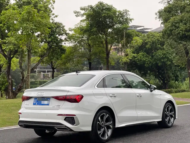 Audi A3 — Фото автомобиля 9