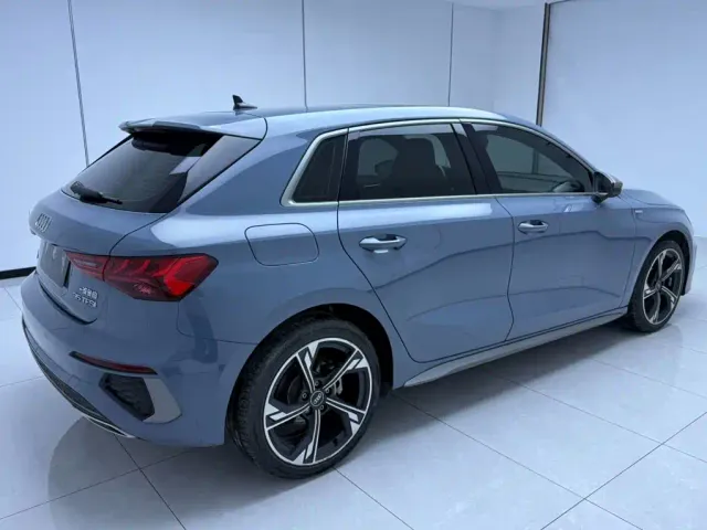 Audi A3 — Фото автомобиля 4