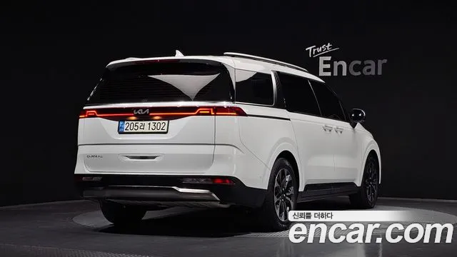 Kia Carnival 4th Gen — Фото автомобиля 2