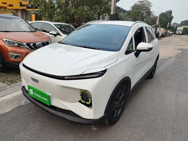Фотография автомобиля — Geely Geometry E Firefly