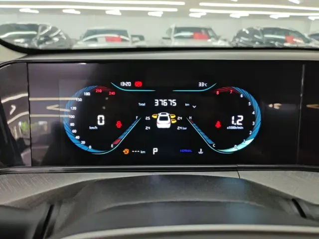 Changan Eado — Фото автомобиля 11