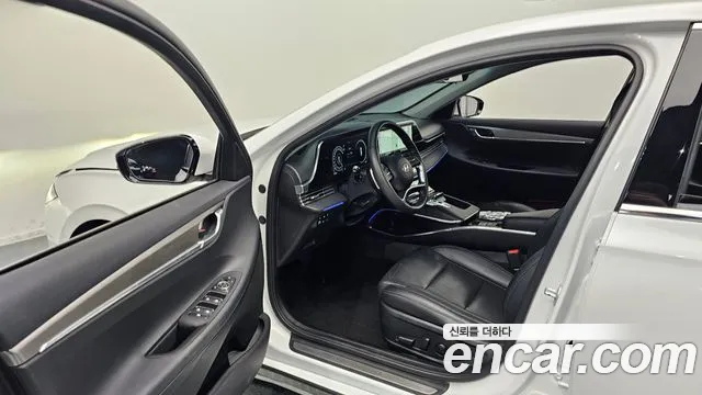 Hyundai Grandeur — Фото автомобиля 10