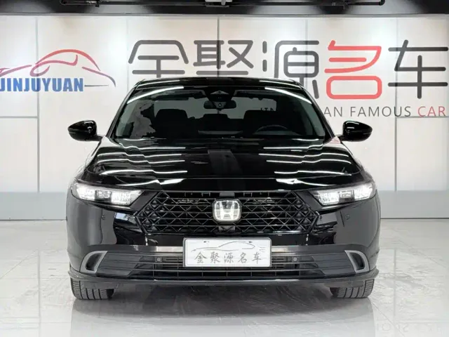 Honda Accord — Фото автомобиля 2