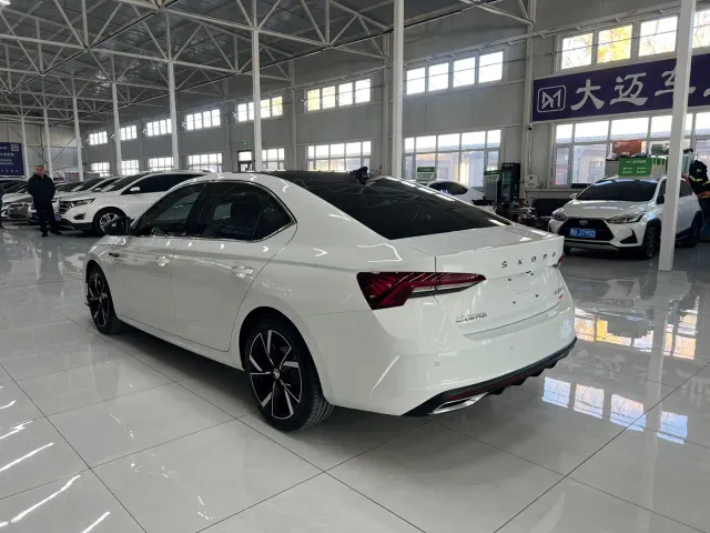Skoda Octavia — Фото автомобиля 7