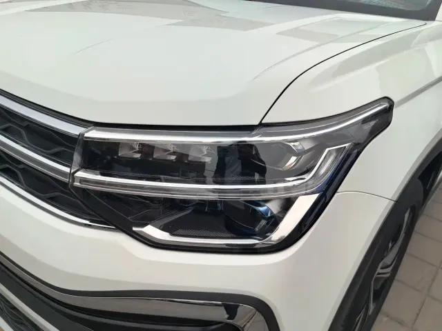 Volkswagen Tharu — Фото автомобиля 6