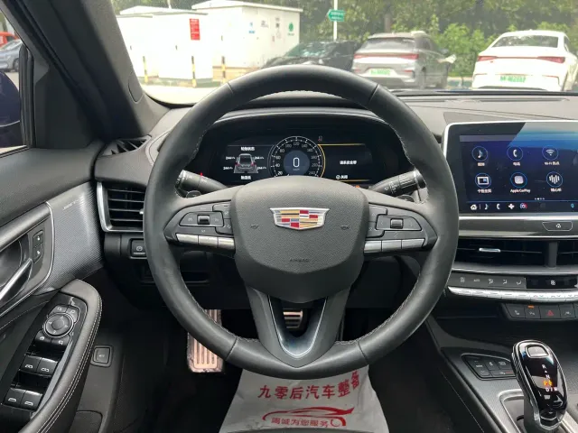 Cadillac CT5 — Фото автомобиля 17