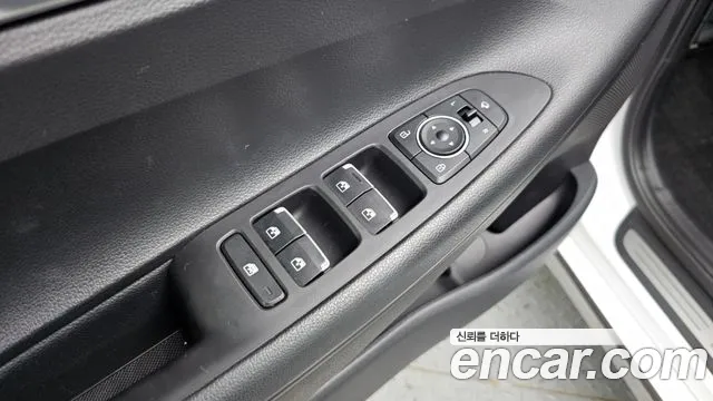 Hyundai Grandeur Новый Grandeur IG — Фото автомобиля 28