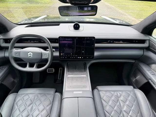 Nio ES8 — Фото автомобиля 7