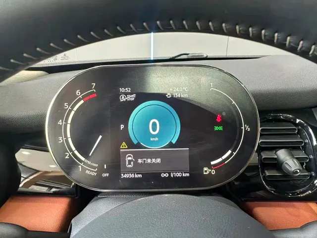 MINI Hatch — Фото автомобиля 12