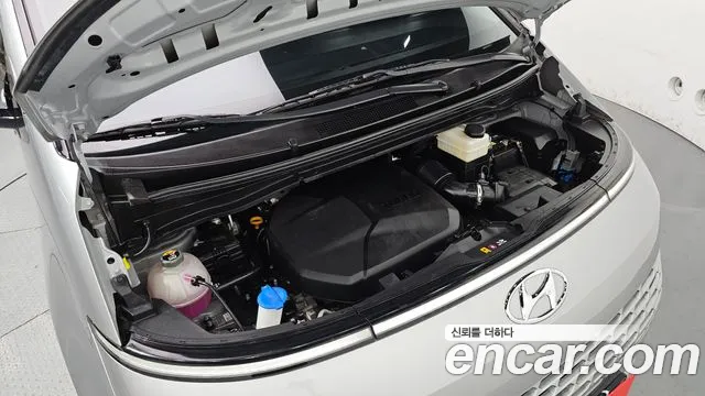 Hyundai Staria — Фото автомобиля 9