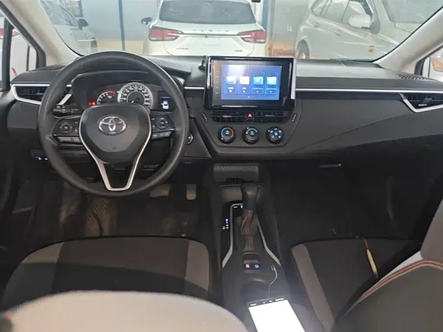 Toyota Corolla — Фото автомобиля 9